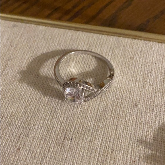 Charmed aroma ring - Picture 1 of 3